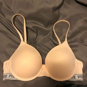 PINK VS Push up bra